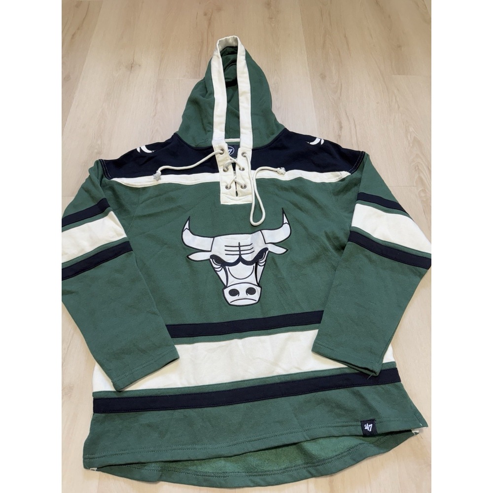 Chicago Bulls Mens Medium '47 Brand Lacer Jersey Sweatshirt Pullover NHL Hockey